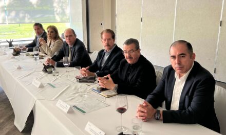 Fortalecen CCE y Cónsul de EU relación binacional y empresarial