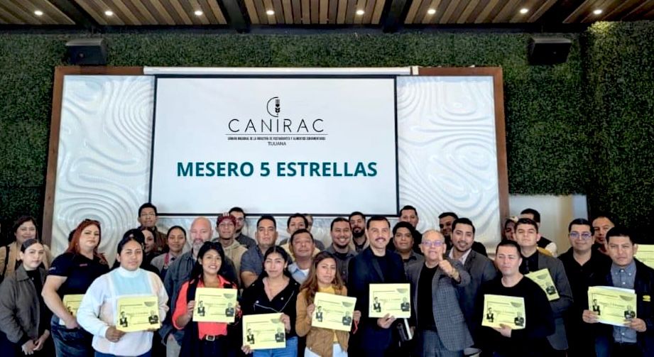Impulsa CANIRAC la excelencia en el servicio al cliente con Taller “Mesero 5 Estrellas”