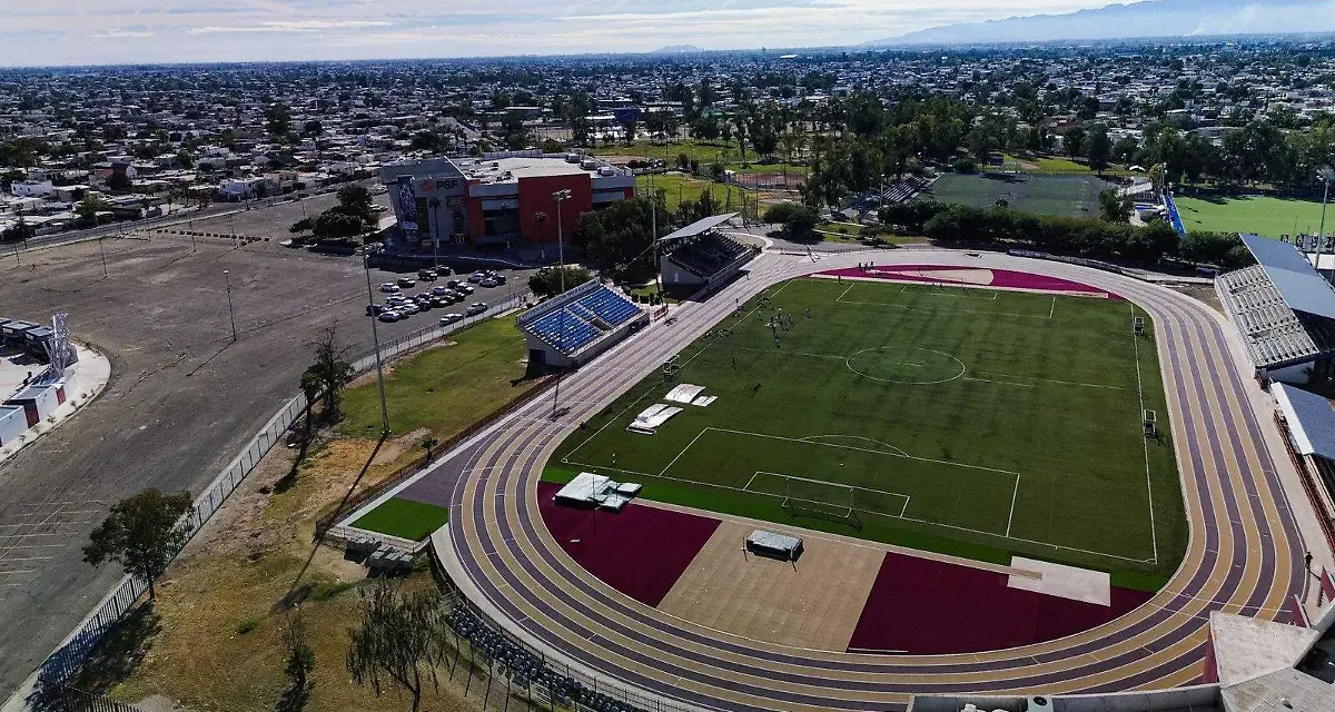 Estrena Mexicali pista de atletismo de nivel internacional