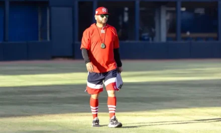 Sufre Águilas barrida y se queda sin manager