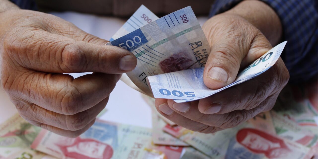 Comenzará a negociarse el incremento al salario mínimo el 27 de noviembre