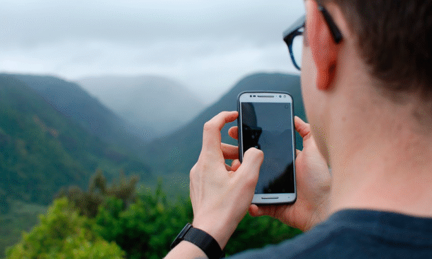 Será obligatoria vinculación de teléfonos móviles con INE