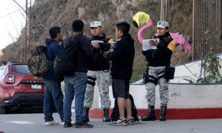 Son deportados 50 mexicanos al día de EEUU a Baja California