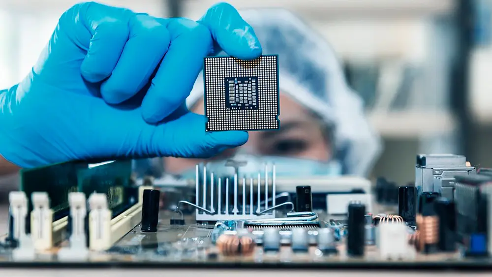Apunta México a liderar la cadena de valor de la industria de semiconductores