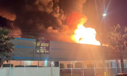 Se incendia almacén en Parque Industrial El Florido; reportan daños en 30% de la empresa