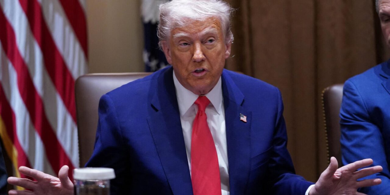 Evalúa Trump sacar a EU del tratado con México y Canadá
