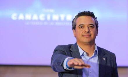 Asume Alonso Ibarra presidencia de Canacintra Tijuana