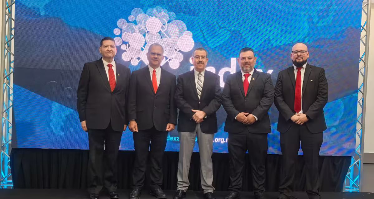Sellan alianza INDEX y CMIC para fortalecer infraestructura