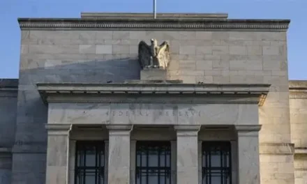 Se espera que la Fed mantenga las tasas atenta a la guerra en Medio Oriente