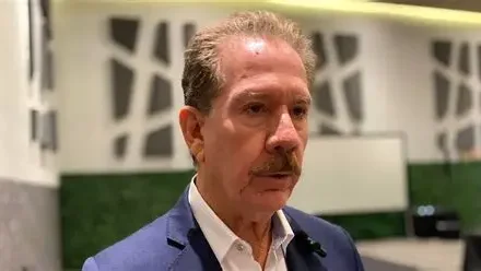 Alerta CCE por cierre de empresas y caída en el sector hotelero
