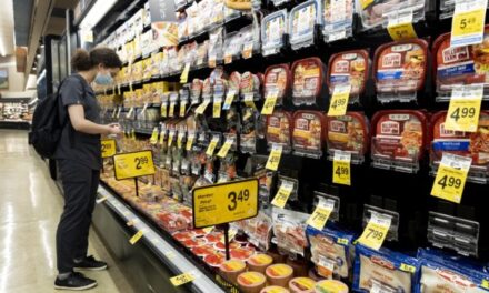Inflación en EU se mantiene estable en 2.4% interanual durante febrero