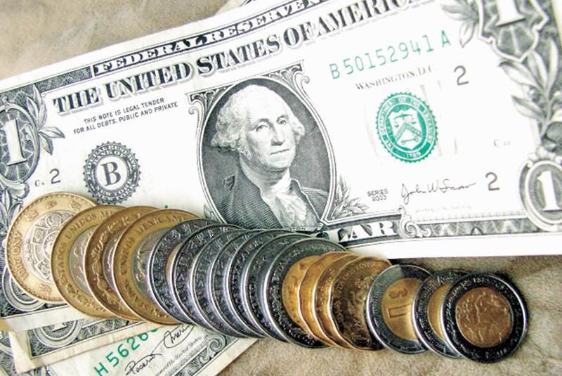 Se deprecia peso mexicano contra el dólar tras cifras de nóminas no agrícolas de EU