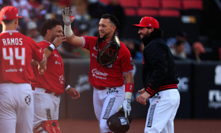 Vence Toros a Acereros y se lleva la primera serie en casa