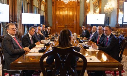 Rechaza EU eliminar aranceles a México; negociaciones del T-MEC son “más duras”