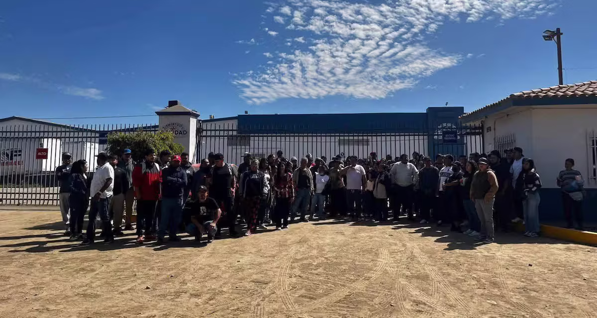Acuerda maquiladora pago parcial de personal