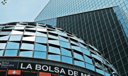 Retrocede BMV 1.7% y Wall Street se mantiene en máximos