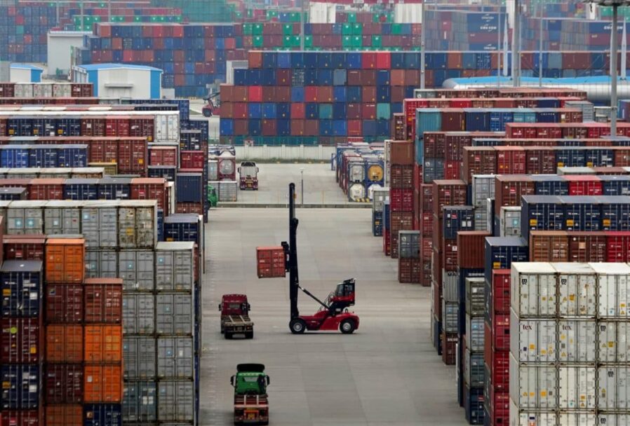 Impulsan exportaciones superávit comercial de 5,932 mdd en marzo
