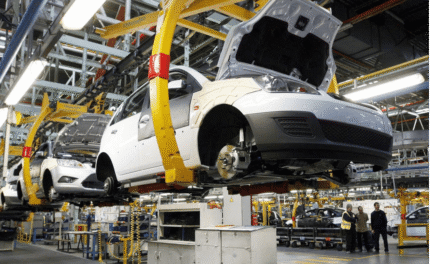 Mete freno EEUU en mercado automotriz mientras México acelera