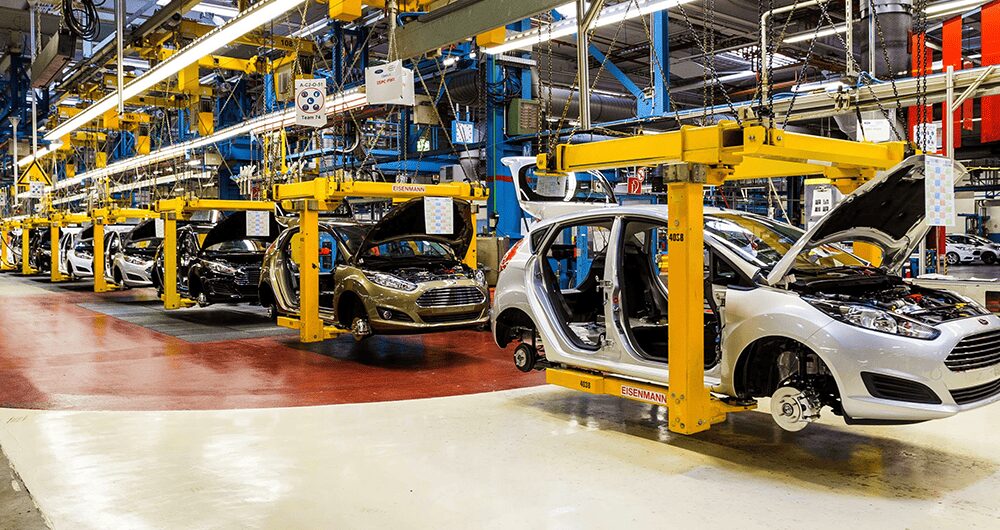 Acelera producción y exportación de autos de México en marzo