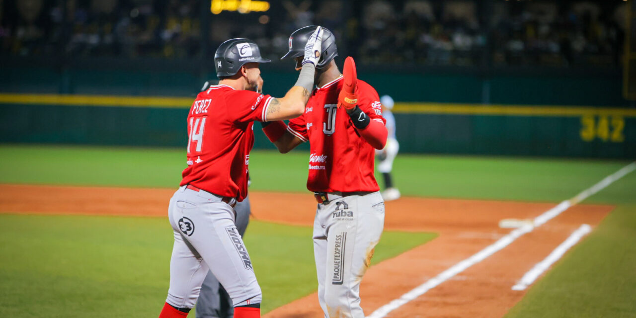 Se impone Toros con poderío ofensivo sobre Rieleros