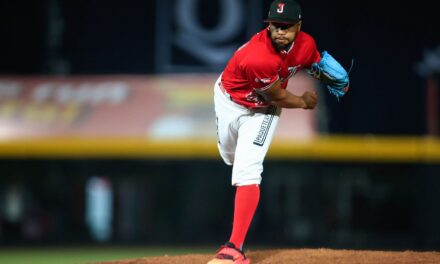 Disputarán cima Toros y Sultanes
