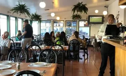 Profesionaliza gastronomía de BC su operación de servicio