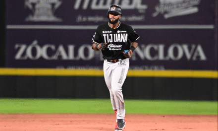 Triunfa Toros en extrainnings con cerrado suelo ante Monclova