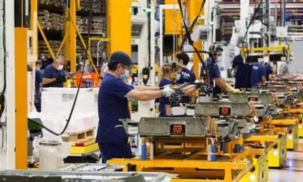 Perdieron México y EU más de 200,000 empleos por aranceles: Economía