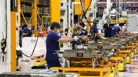 Perdieron México y EU más de 200,000 empleos por aranceles: Economía