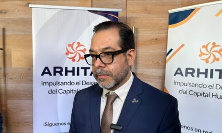 Advierte Arhitac incertidumbre por revisión anual del T-MEC