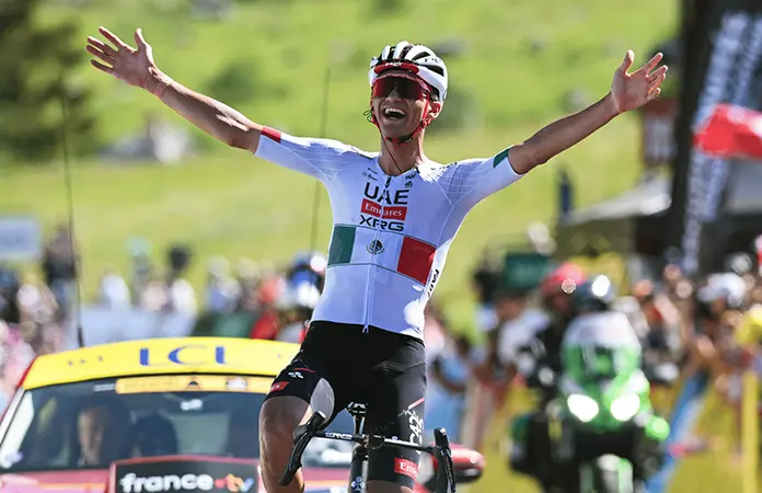 Hace historia Isaac Del Toro: gana etapa 2 en el Tour de Francia 2026