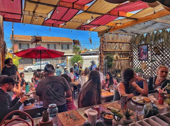 Espera sector restaurantero de Rosarito alza de 20% en ventas durante verano