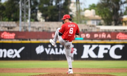 Se lleva Toros doble cartelera y cierra temporada regular con 60 victorias