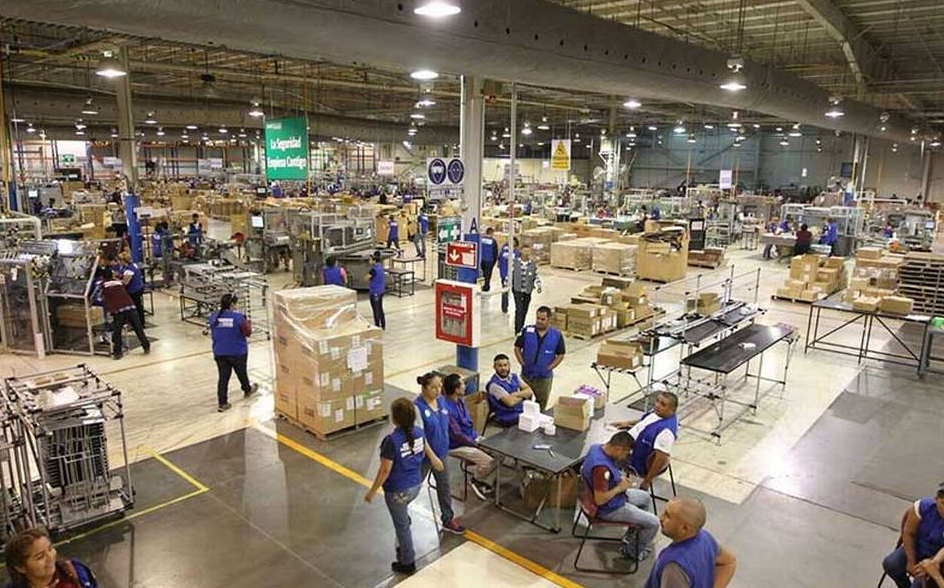 Prevé Arhitac cierre estable y alza salarial cercana al 6% para 2027