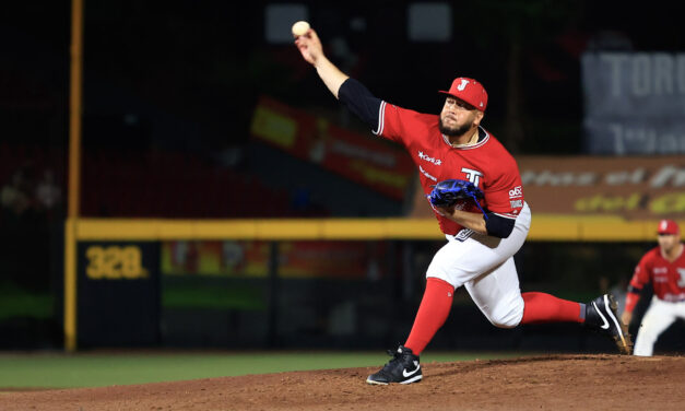 Blanquea Toros a Charros y toma ventaja en la Serie de Zona
