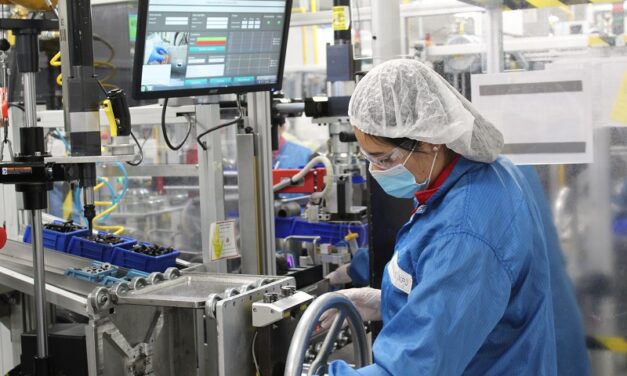 Enfrenta México reto del talento especializado en la era del nearshoring