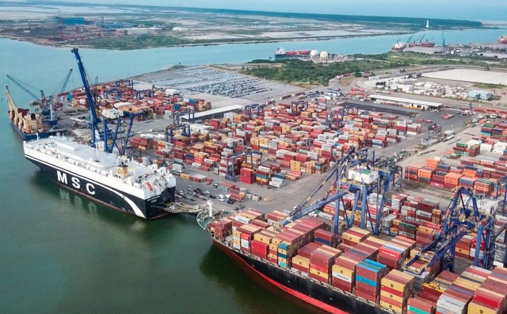 Alertan navieros mexicanos de alza del 70% en transporte de contenedores