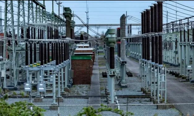 Rebasan apagones capacidad eléctrica de la industria en Tijuana