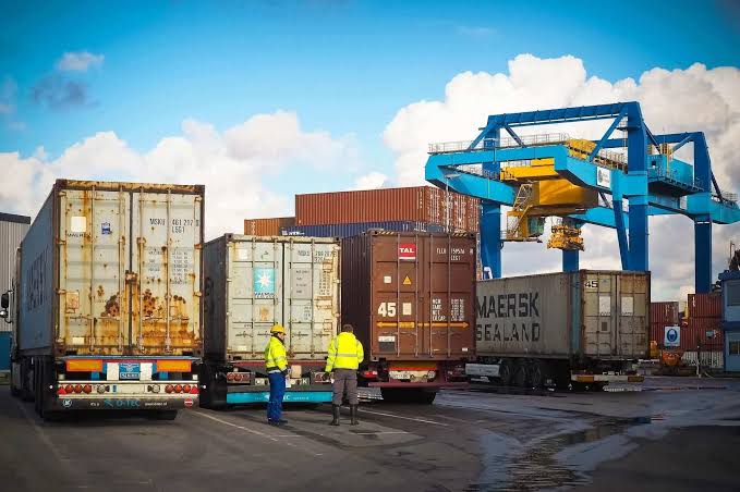Proyectan crecimiento de México impulsado por las exportaciones en 2027