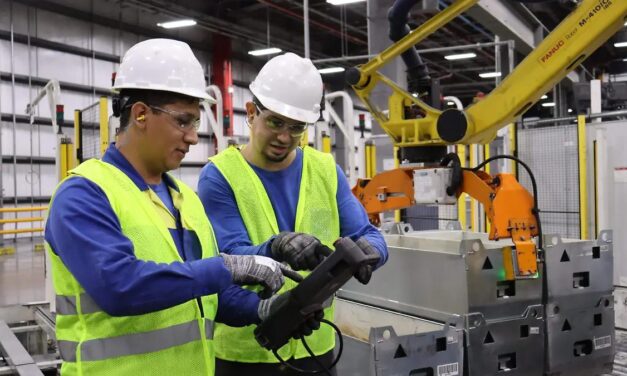 Ajustan empresas turnos y procesos ante reducción de la jornada laboral