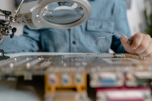 Impulsa el T-MEC las exportaciones mexicanas de semiconductores y componentes de IA