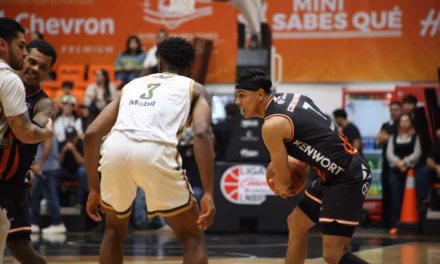 Aplastante triunfo de Soles en playoffs