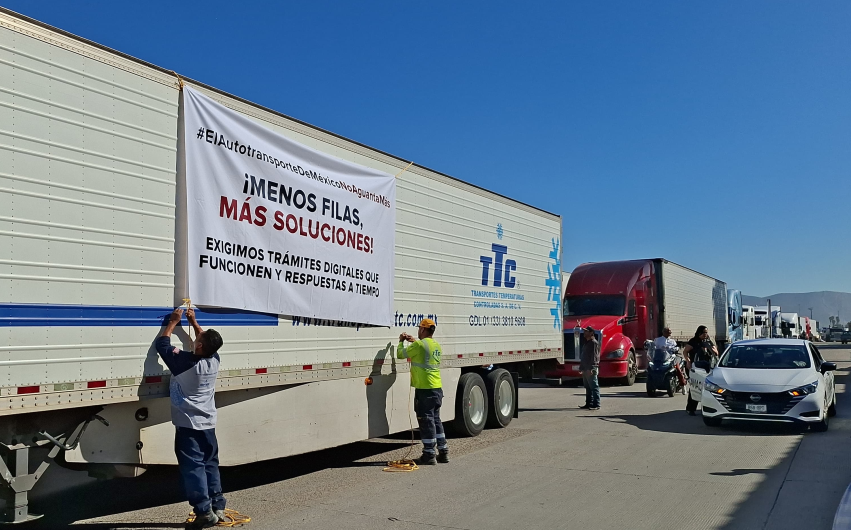 Protestan transportistas en Tijuana por inseguridad y costos
