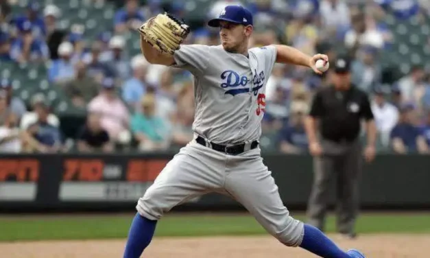 Refuerza Águilas su bullpen con Zac Rosscup