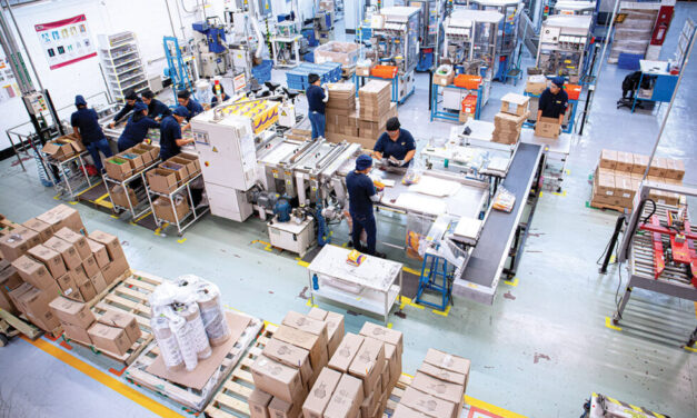 Cae mercado laboral con reducción de 718,000 empleos en septiembre