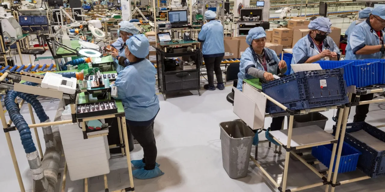 Impulsa DEITAC vínculos de manufactura entre Tijuana y Arizona