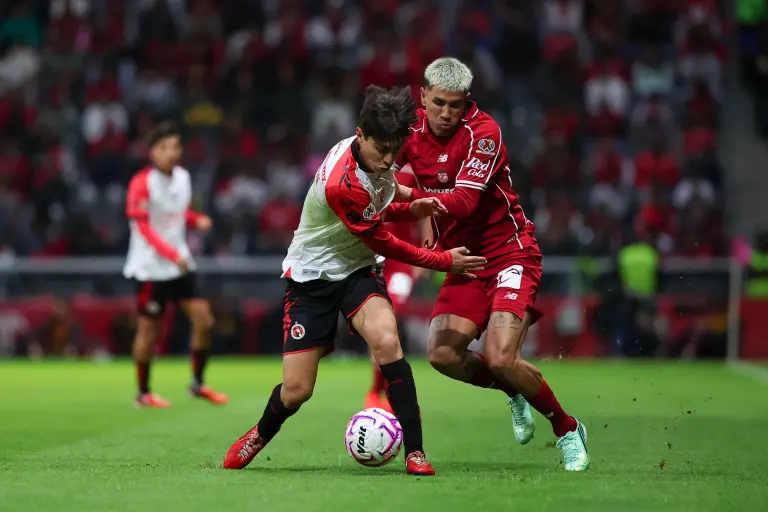 Frena Xolos al Toluca con un empate 2-2